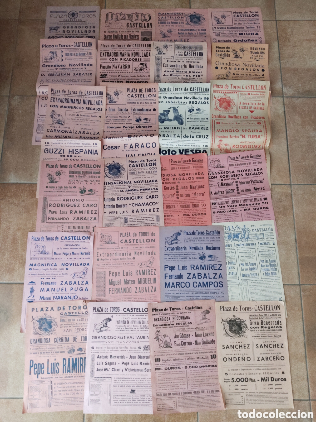 Carteles Toros: LOTE DE 24 CARTELES DE TOROS - PLAZA DE TOROS DE CASTELLON DEL A&Ntilde;O 1950 AL 1962