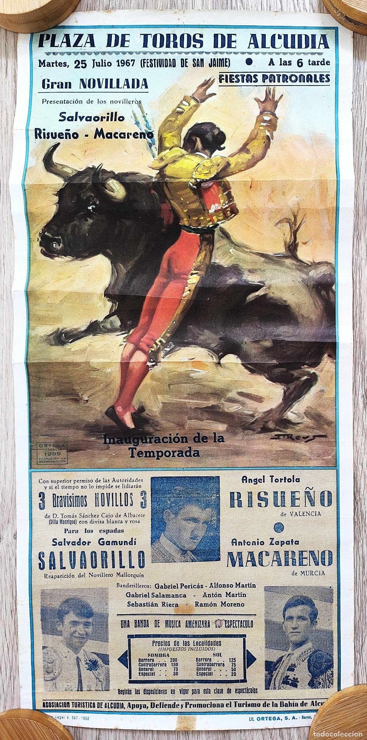 Carteles Toros: RW CARTEL PLAZA TOROS ALCUDIA MALLORCA 1967 SALVAORILLO RISUE&Ntilde;O MACARENA CT490