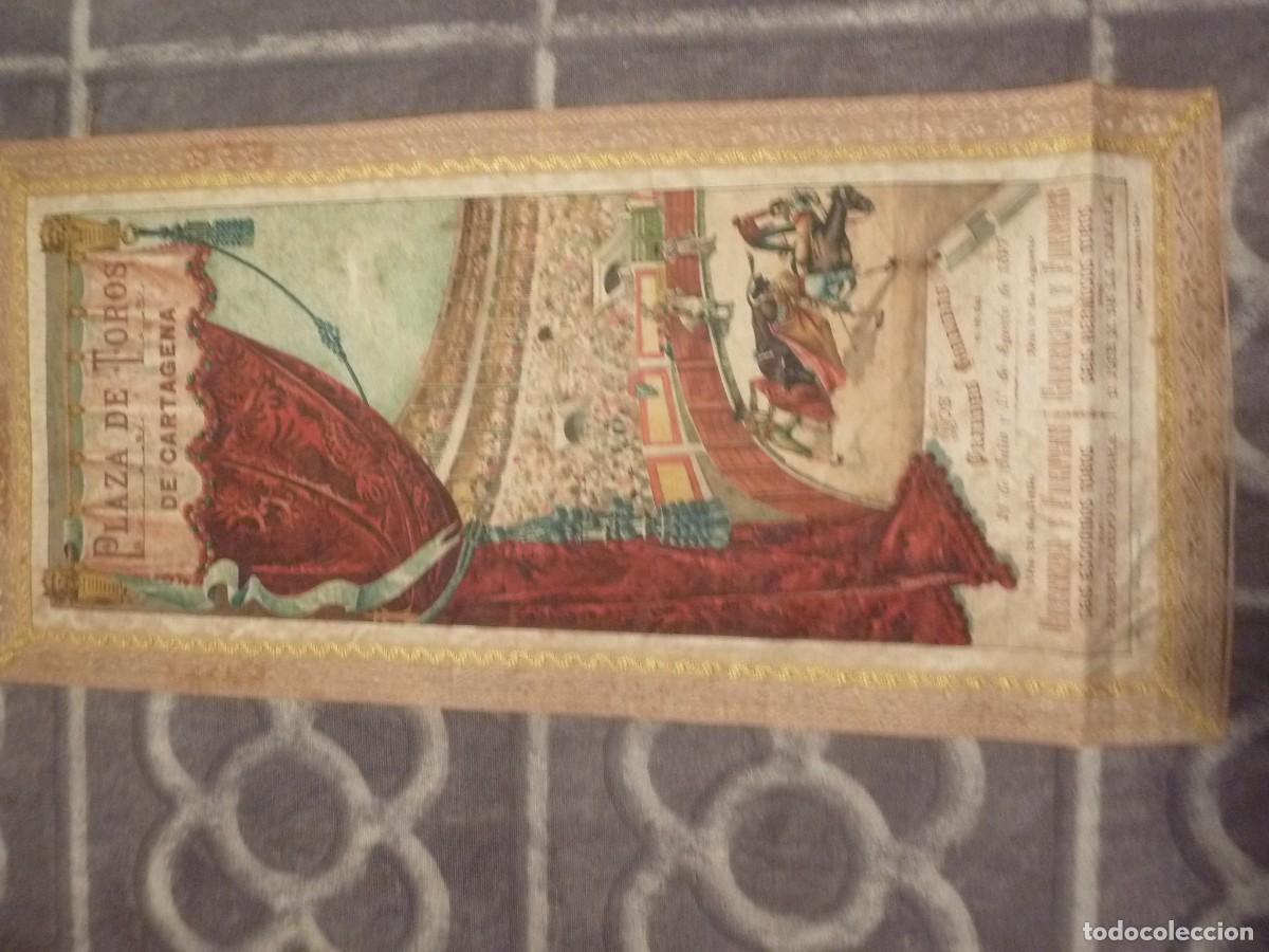 Cartazes Touros: CARTEL DE TOROS EN SEDA CARTAGENA 1897 MEDIDAS 50X24 GUERRITA- FUENTES