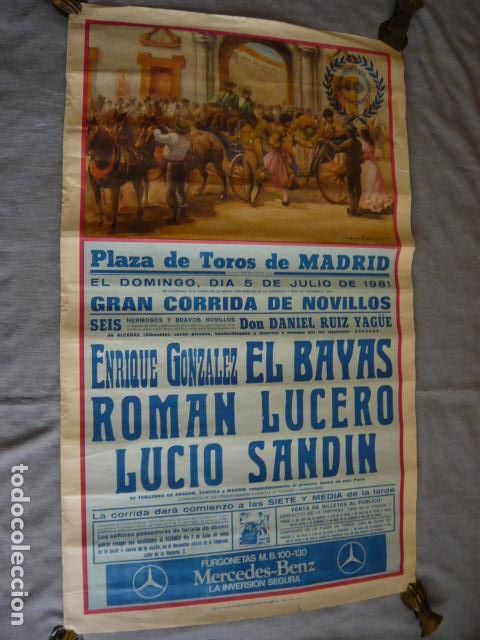 Carteles toros: CARTEL MADRID NOVILLADA 1981 ROMAN LUCERO EL BAYAS Y SANDIN 63 X 90 CM