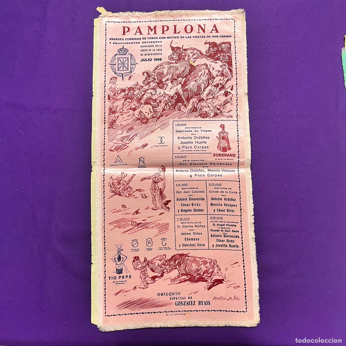 Plakate Stiere: CARTEL DE TOROS EN TELA DE FIESTAS DE SAN FERMIN. PAMPLONA. A&Ntilde;O 1956.