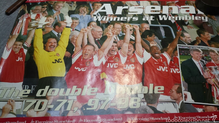 Carteles: Antiguo lote 4 p&oacute;ster Arsenal a&ntilde;o 98 - Foto 1