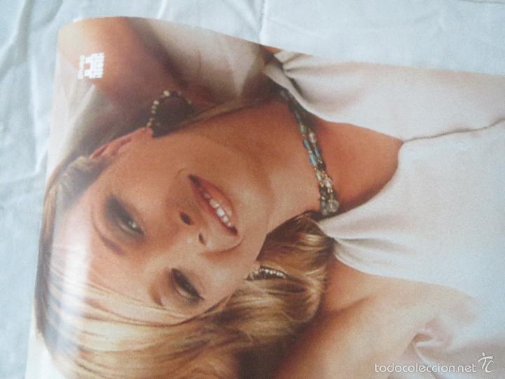 Carteles: POSTER FRIENDS EN LA CAMA 98 X 68 CM APROX. - Foto 5