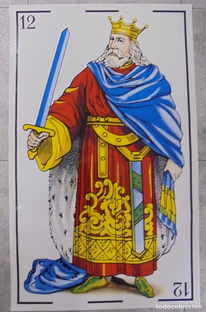 Carteles: CARTEL. CARTA REY DE ESPADAS. 77 X 48 CM - Foto 1