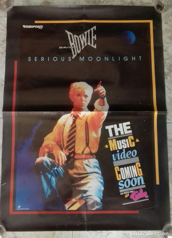 Carteles: DAVID BOWIE- SERIOUS MOONLIGHT POSTER - Foto 1