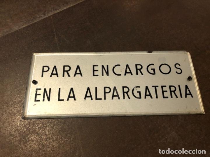 Carteles: vidrio pintado Alpargater&iacute;a - Foto 1