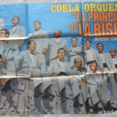 Carteles: 4 CARTELES IGUALES COBLA-ORQUESTA LA PRINCIPAL DE LA BISBAL 1970 MINISTERIO DE INFORMACIÓN Y.... Lote 342011348