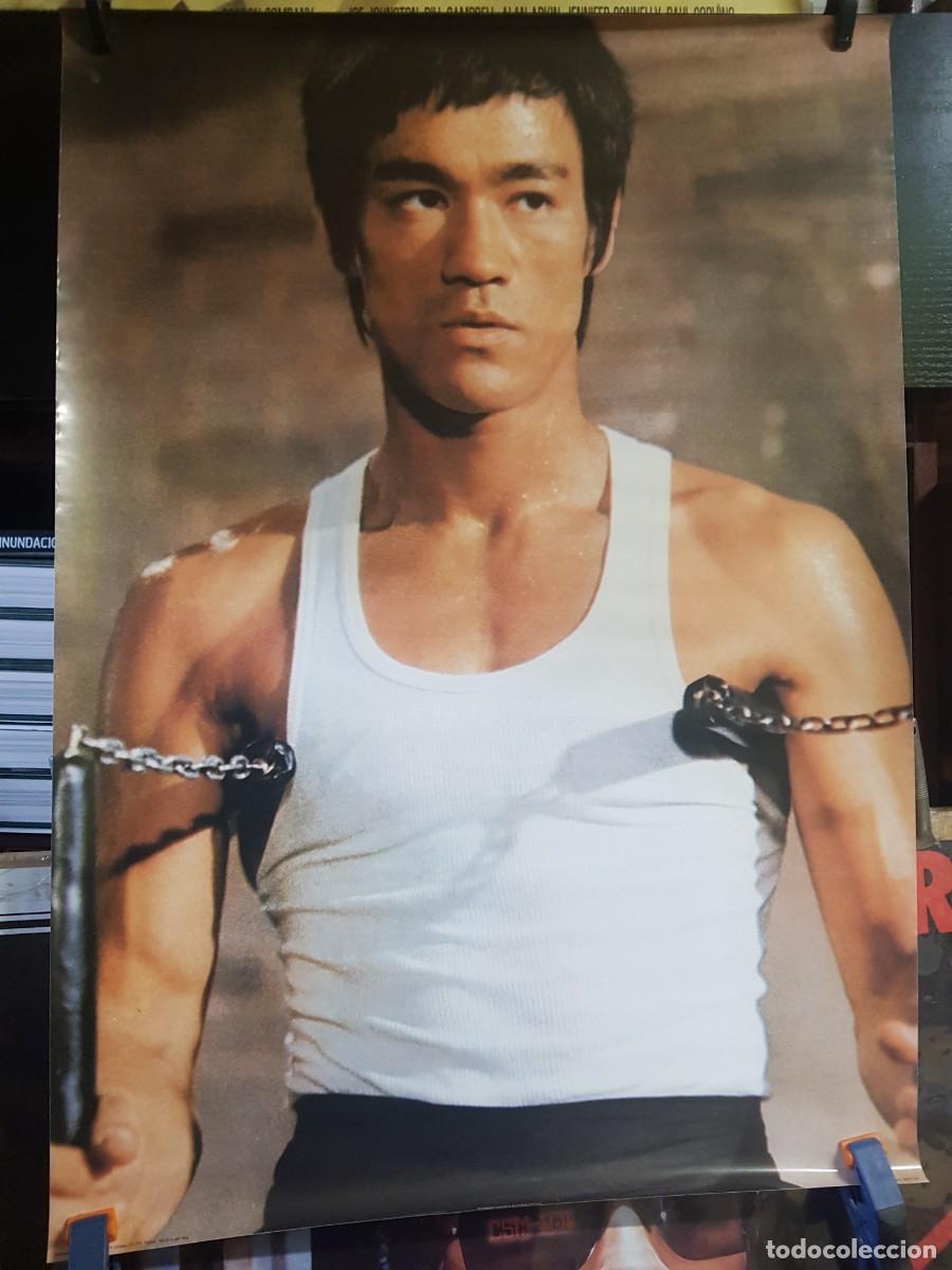 Carteles: POSTER BRUCE LEE 61CMX86CM - EDITADO EN 1996 - Foto 1