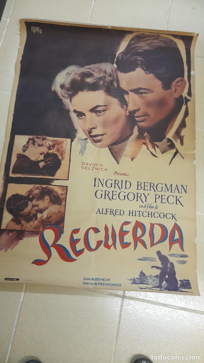 Carteles: Cartel de cine Recuerda - Foto 1