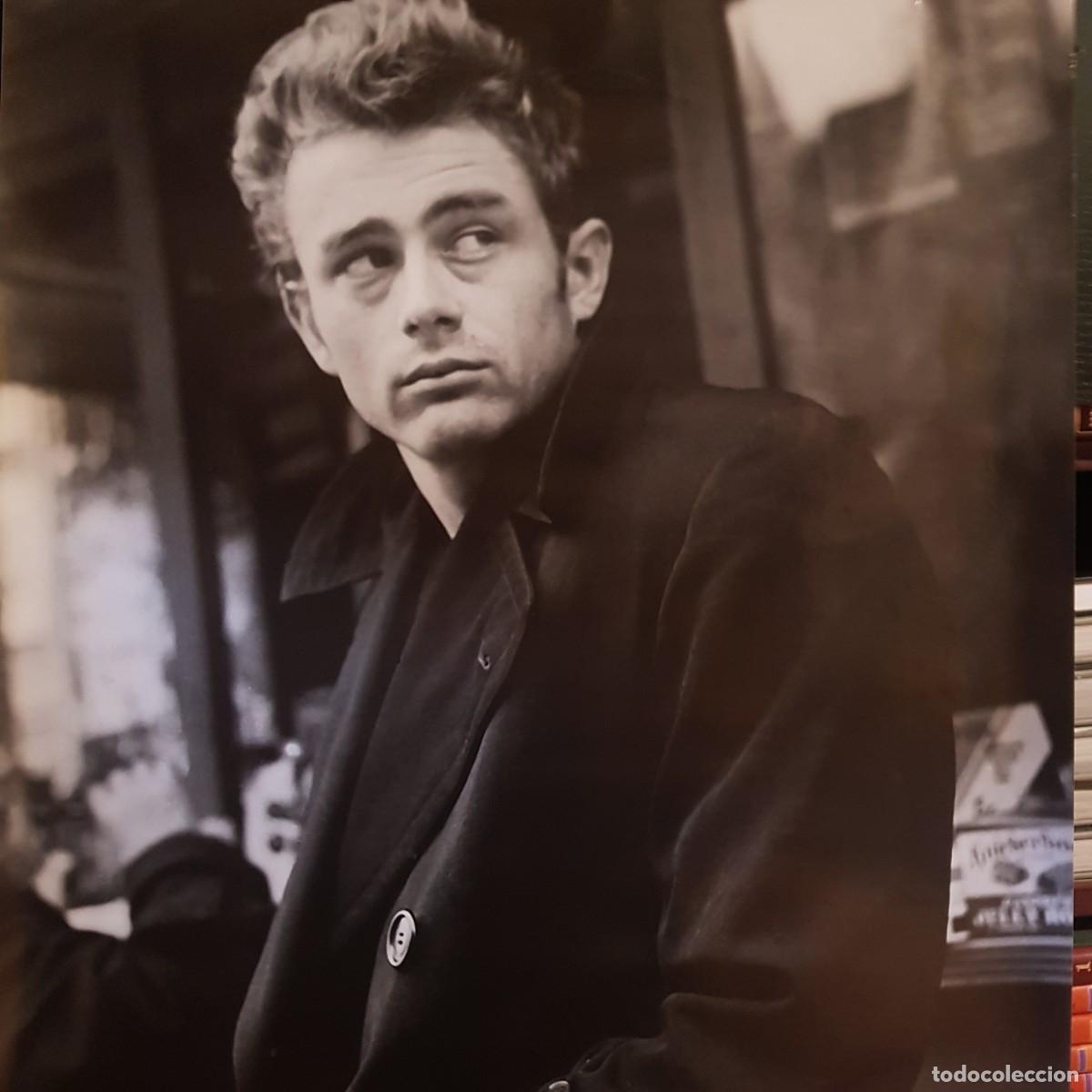 Carteles: POSTER JAMES DEAN (CON ABRIGO) 64,5CMX90,5CM - Foto 2