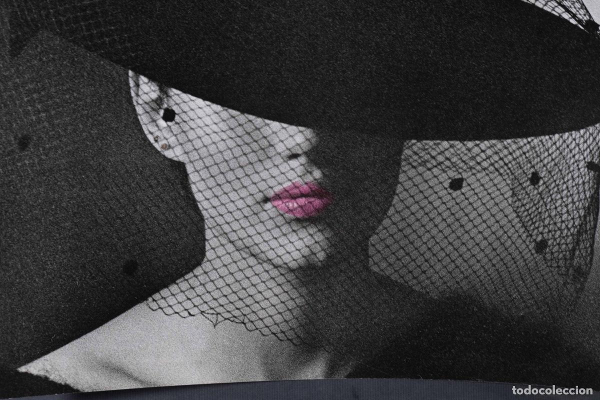 Carteles: Cartel mujer con sombrero - Foto 2