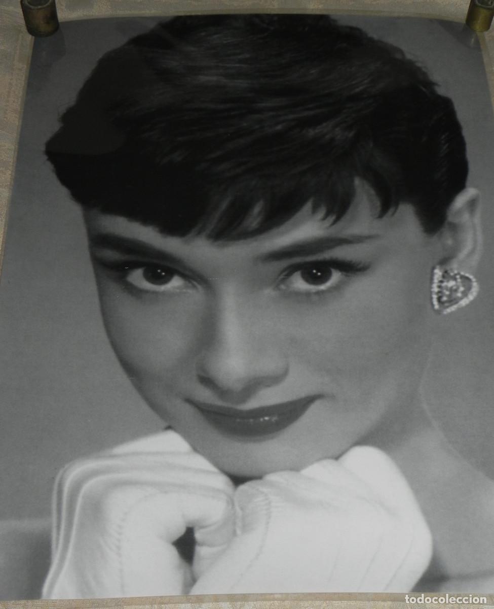 Carteles: Gran Poster Plastificado de Audrey Hepburn (P) - Foto 4