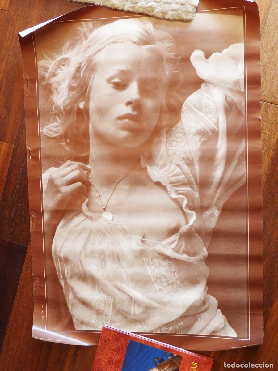 Carteles: CARTEL DAVID HAMILTON. A&Ntilde;O 1975 - Foto 2