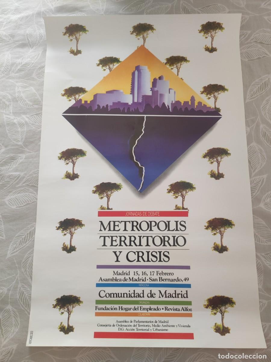 Carteles: Poster Metr&oacute;polis, territorio y crisis - Foto 1