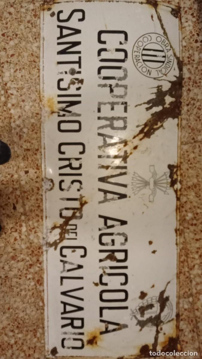 Carteles: Cartel cer&aacute;mico antiguo de cooperativa agr&iacute;cola