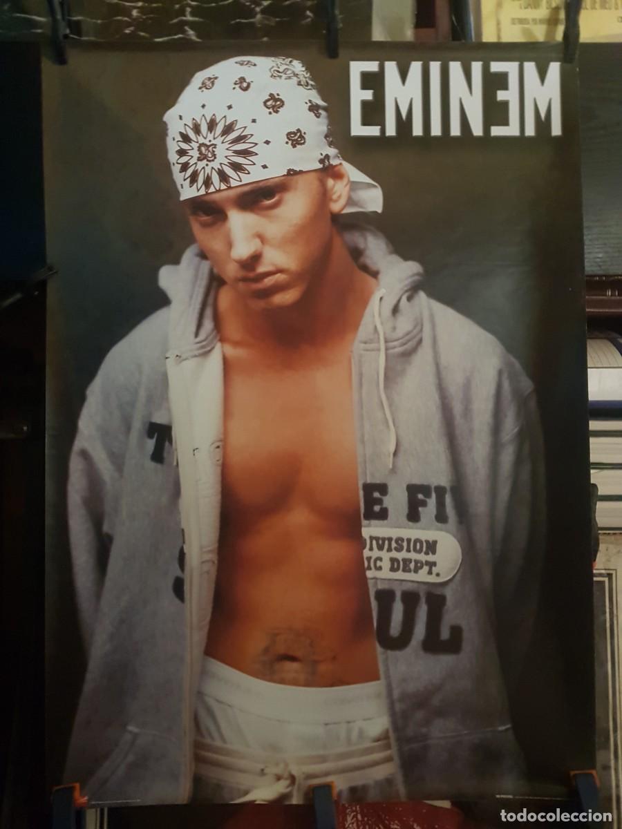 Carteles: POSTER EMINEM (CON PA&Ntilde;UELO) 64CMX90CM (EDITADO EN 2002) (MADE IN ENGLAND)