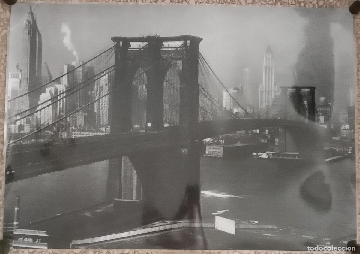 Carteles: Foto-Cartel Plastificado - Puente de Brooklyn y al Fondo Nueva York - Perfecto para Enmarcar