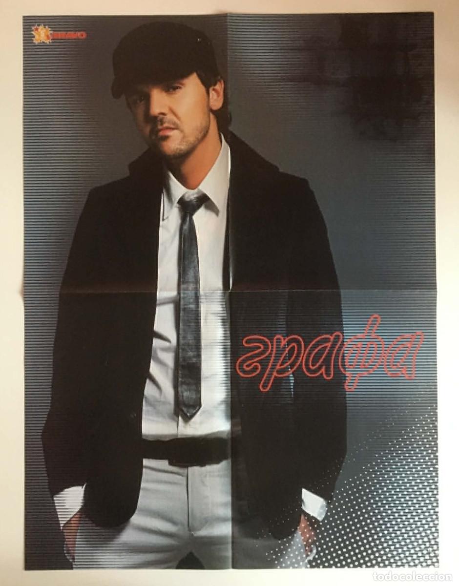 Carteles: Paramore Studio Session / Grafa Double-Sided Poster A2 Bravo Magazine Bulgaria Music - Foto 2