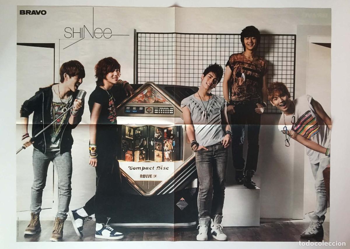 Carteles: SHINee / 4Minute Rare Original Double-Sided Mega Poster A2 - Bravo Magazine Bulgaria Music K-Pop