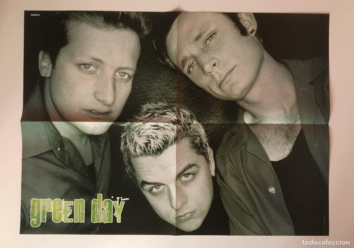 Carteles: Green Day / The Black Eyed Peas Double-Sided Giant Vintage Poster A2 - Bravo Magazine Bulgaria Music