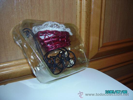 Casas de mu&ntilde;ecas: CARRITO DE BEBE - Foto 1