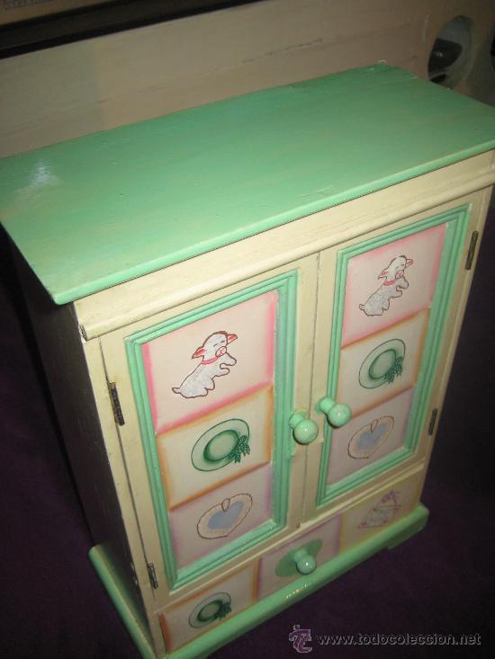 Casas de mu&ntilde;ecas: ANTIGUO  ARMARIO DE MU&Ntilde;ECAS .DE MADERA . - Foto 5