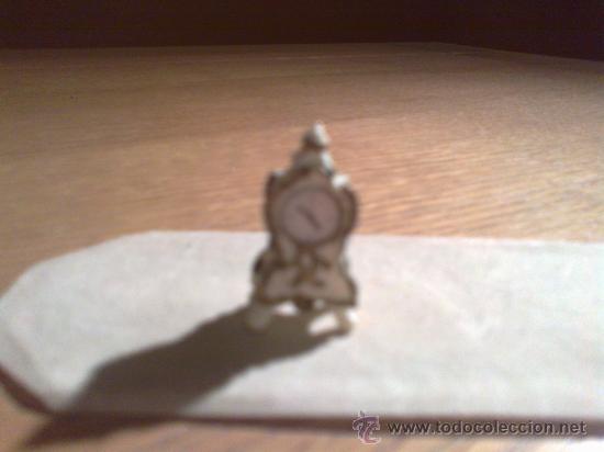 Casas de mu&ntilde;ecas: RELOJ DE SOBREMESA CASA DE MU&Ntilde;ECAS - Foto 1