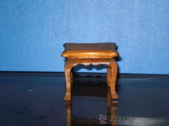 Casas de mu&ntilde;ecas: MESA EN MADERA PARA CASA DE MU&Ntilde;ECAS . - Foto 1