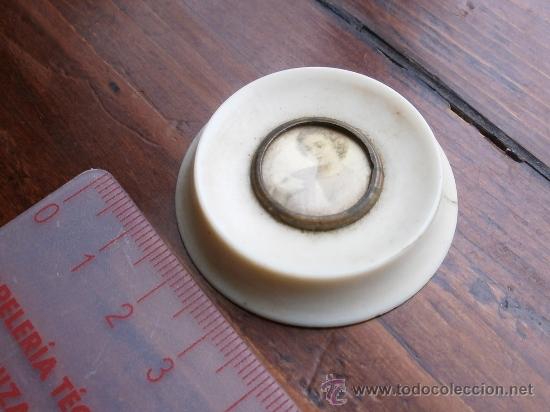 Casas de mu&ntilde;ecas: CUADRO REDONDO PARA CASA DE MU&Ntilde;ECAS, ANTIGUO. - Foto 2