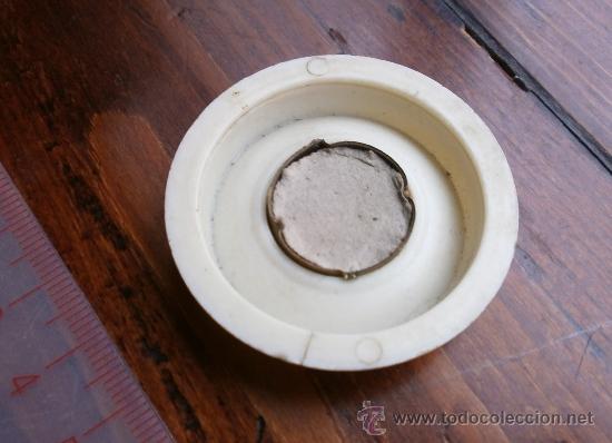 Casas de mu&ntilde;ecas: CUADRO REDONDO PARA CASA DE MU&Ntilde;ECAS, ANTIGUO. - Foto 3