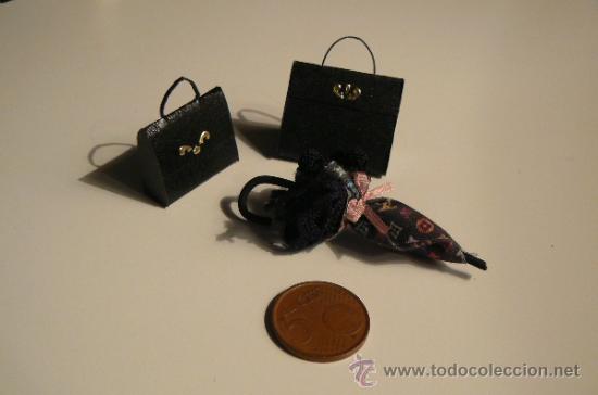 Casas de mu&ntilde;ecas: BOLSOS Y SOMBRILLA PARA CASAS DE MU&Ntilde;ECAS - Foto 1