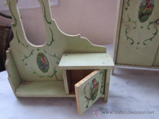 Casas de mu&ntilde;ecas: armario y consola - Foto 3