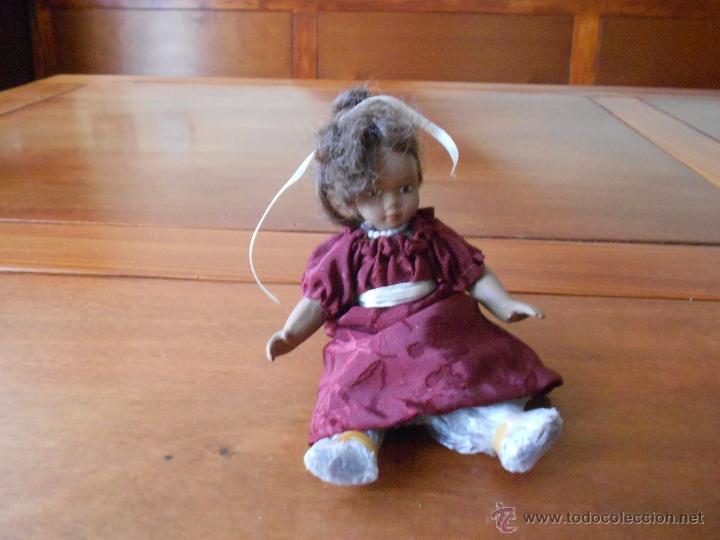 Casas de mu&ntilde;ecas: MU&Ntilde;ECA DE PORCELANA PARA CASA DE MU&Ntilde;ECAS - Foto 3