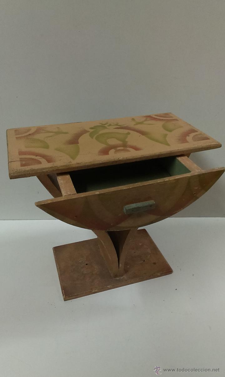 Casas de mu&ntilde;ecas: MUEBLE TOCADOR CON CAJON DE MADERA (  DENIA ) - Foto 1