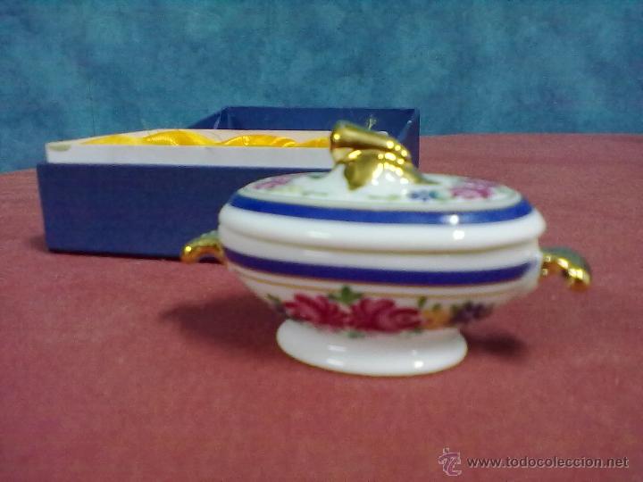 Casas de mu&ntilde;ecas: PEQUE&Ntilde;A SOP&Egrave;RA PORCELANA - Foto 2