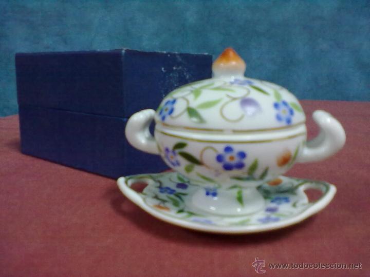 Casas de mu&ntilde;ecas: PEQUE&Ntilde;A SOPERA PORCELANA - Foto 2