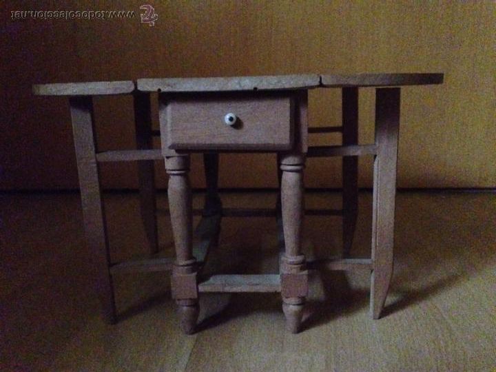 Casas de mu&ntilde;ecas: Mesa plegable de madera de casa de mu&ntilde;ecas. - Foto 3