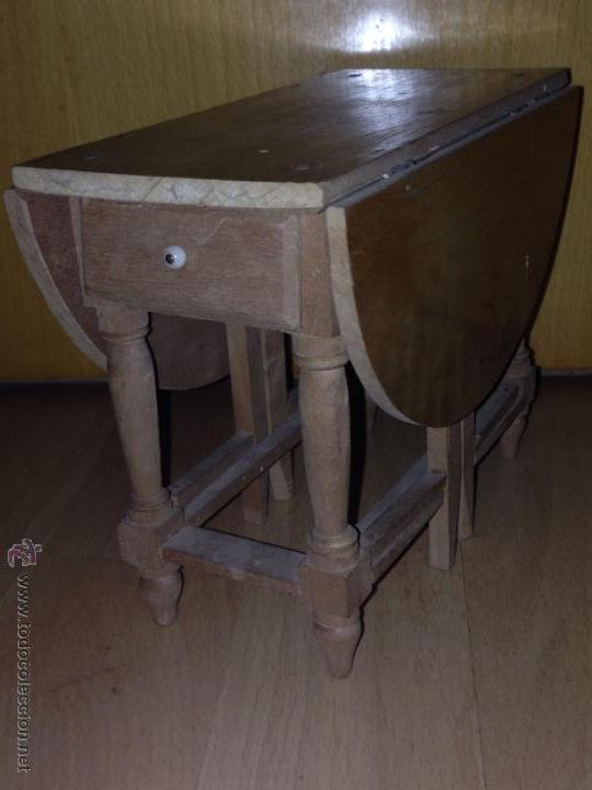 Casas de mu&ntilde;ecas: Mesa plegable de madera de casa de mu&ntilde;ecas. - Foto 1