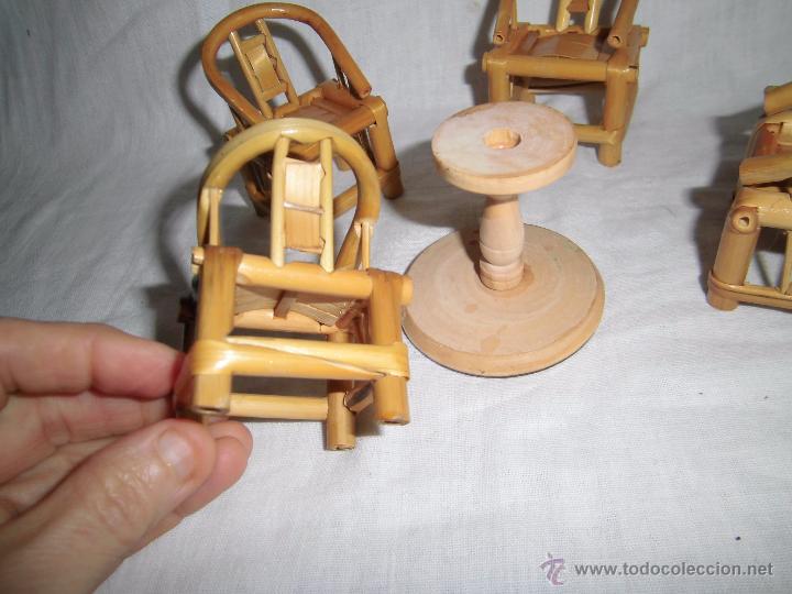 Casas de mu&ntilde;ecas: MESA Y CUATRO SILLAS DE MADERA - Foto 7