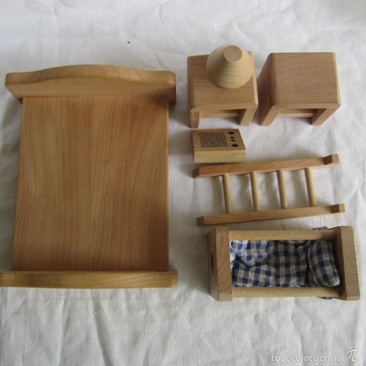 Casas de mu&ntilde;ecas: Mobiliario para casa de mu&ntilde;eca de madera Beeboo - Foto 1