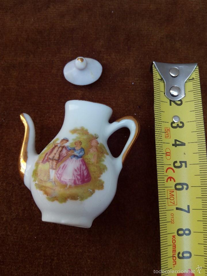 Casas de mu&ntilde;ecas: Tetera miniatura de porcelana - Foto 3