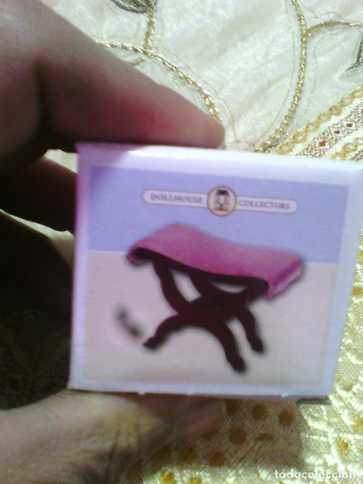 Casas de mu&ntilde;ecas: banco pie de cama - Foto 1