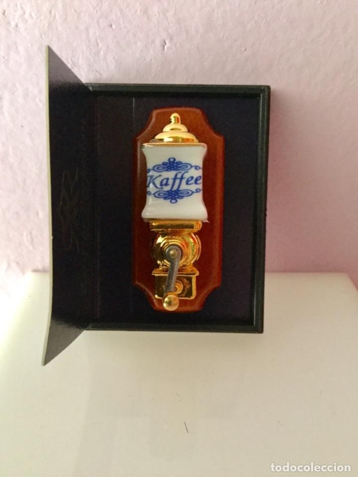 Casas de mu&ntilde;ecas: Miniatura. Molinillo de caf&eacute;. &ldquo;Reutter&rdquo; - Foto 1