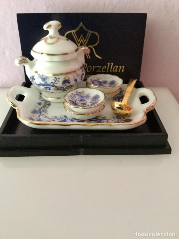Casas de mu&ntilde;ecas: Miniatura. Vajilla con bandeja. &ldquo;Reutter&rdquo; - Foto 1