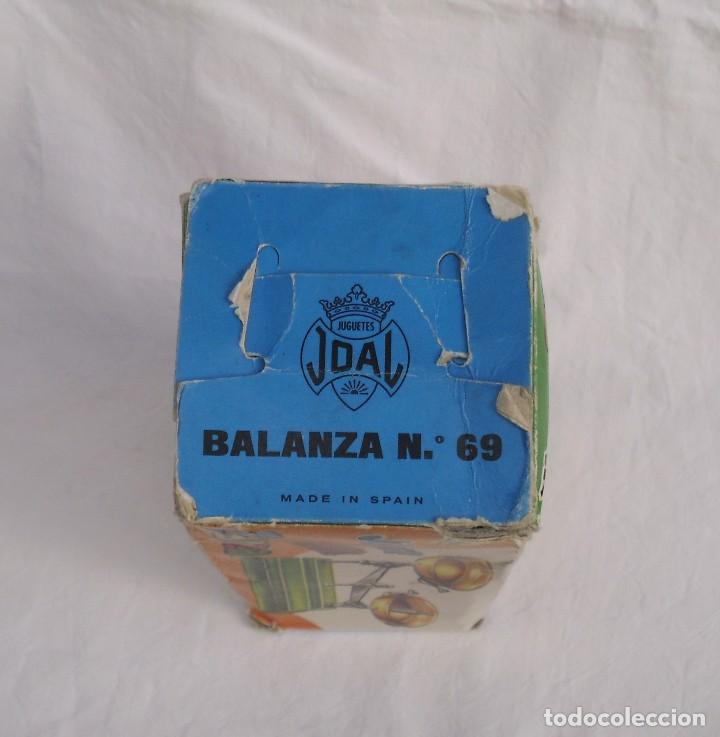 Casas de mu&ntilde;ecas: BALANZA DE JUGUETES CON SU CAJA - Foto 4
