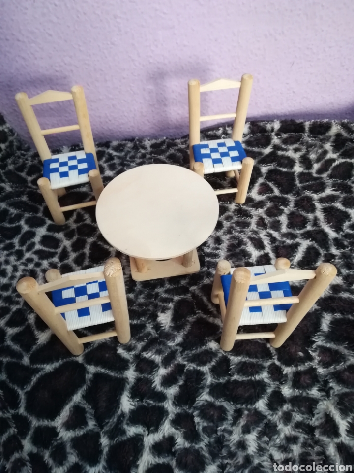 Casas de mu&ntilde;ecas: LOTE MUEBLES MADERA MU&Ntilde;ECAS - Foto 1