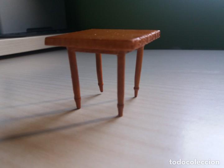 Casas de mu&ntilde;ecas: Mesa de madera - Foto 2