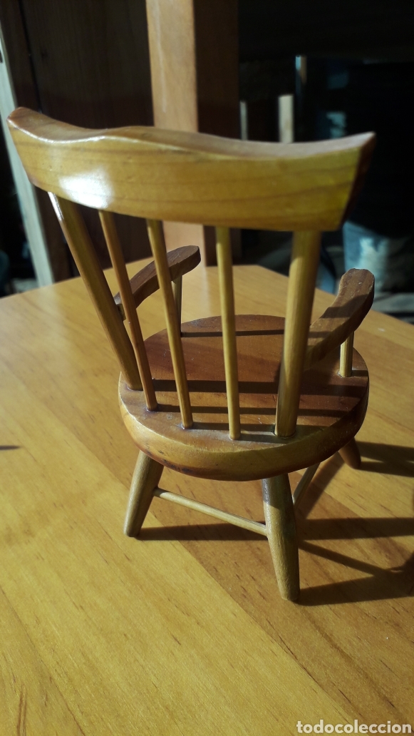 Casas de mu&ntilde;ecas: Silla antigua de mu&ntilde;eca - Foto 3