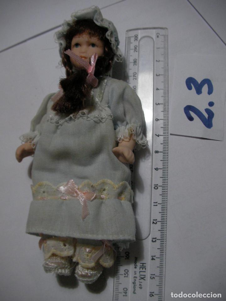 Casas de mu&ntilde;ecas: MOBILIARIO O COMPLEMENTOS PARA CASA DE MU&Ntilde;ECAS - FIGURA - Foto 1