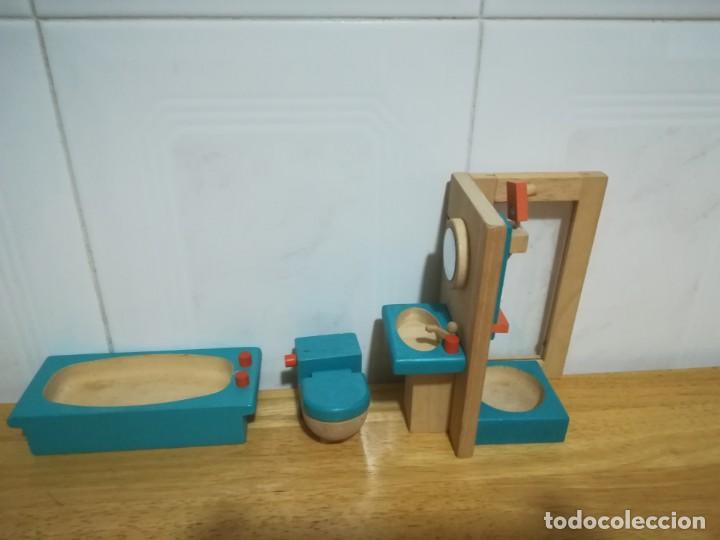 Casas de mu&ntilde;ecas: Casa de mu&ntilde;ecas madera con muebles - Foto 2